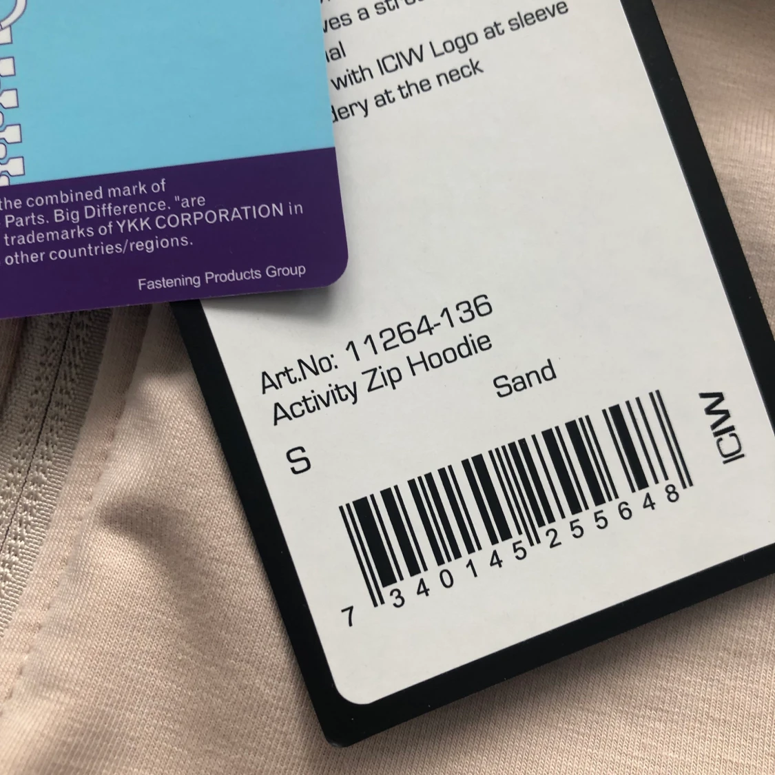 ICIW Zip hoddie S - 90