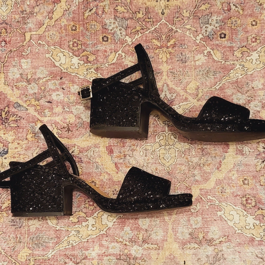 Svarta sandaler från Zara - 90