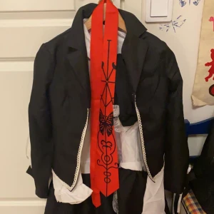 Celestia Ludenberg Cosplay - Celestia Ludenberg cosplay Danganronpa Anime. Är i jättebra skick så gott som ny! 