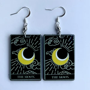 Tarotkort örhängen 💛 - Nickelfria krokar och fri frakt. 💛