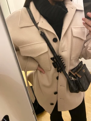 Teddy jacka  - Säljer denna Teddy jacka 