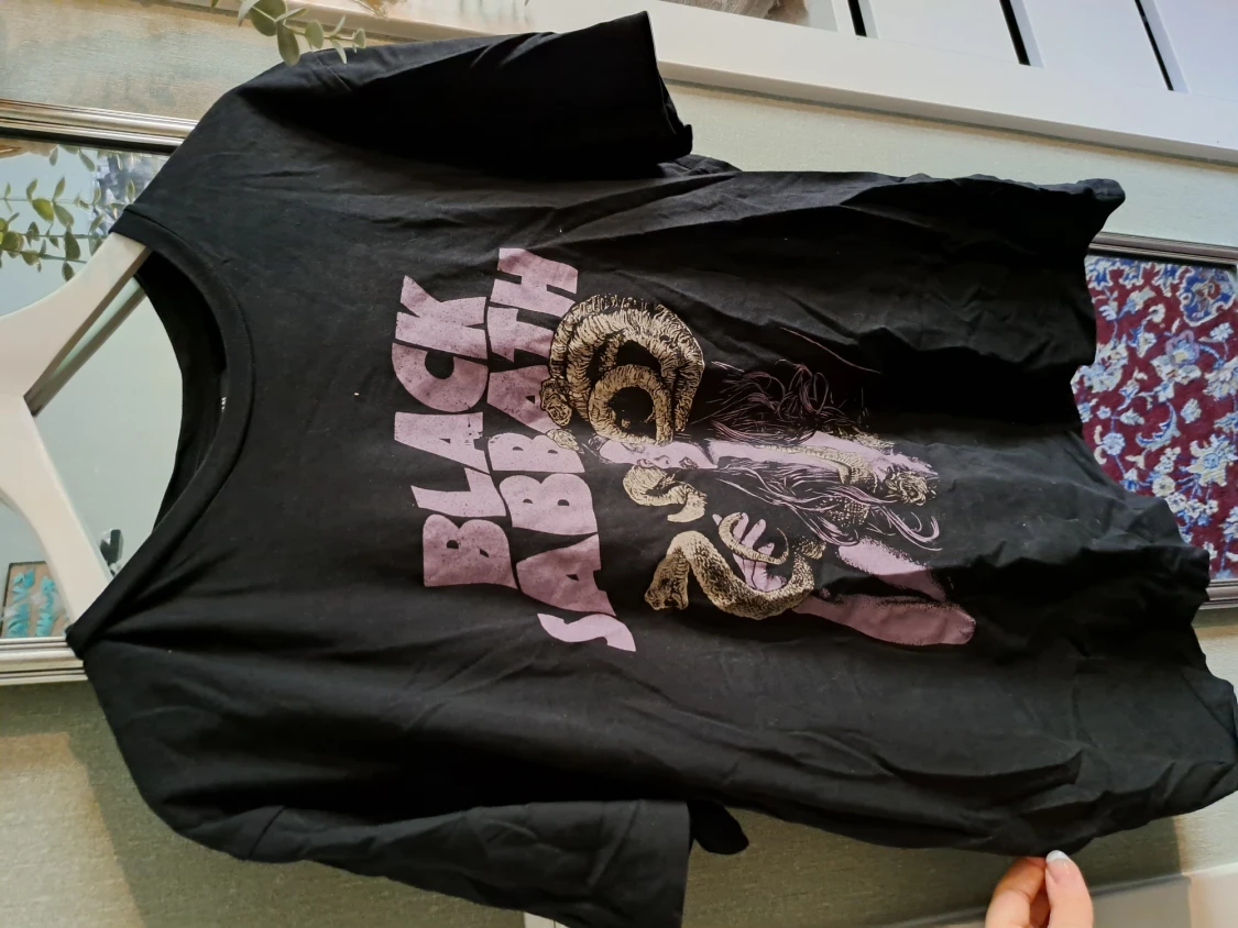 Black sabbath tshirt