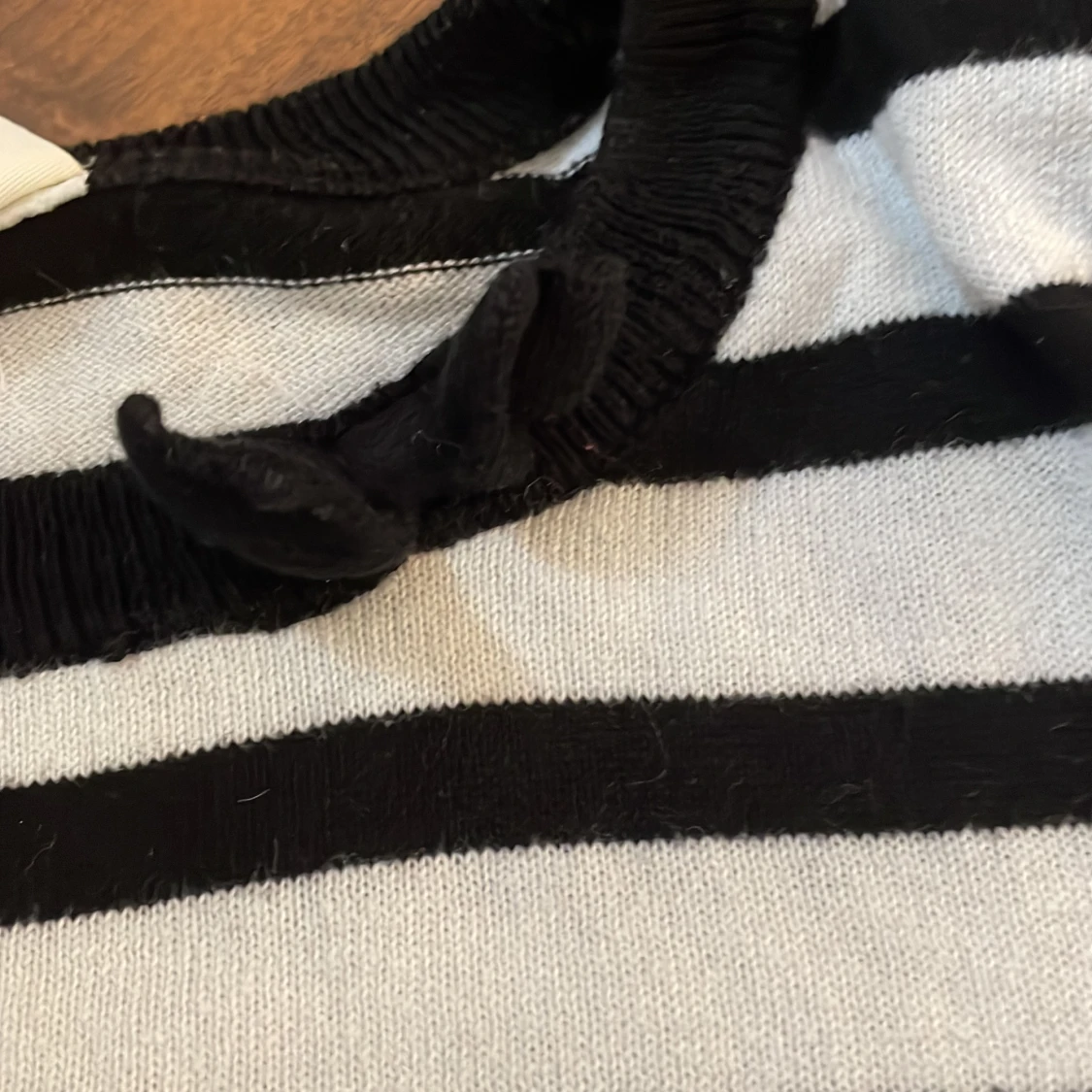 Randig tröja Storlek 146/152 - 90