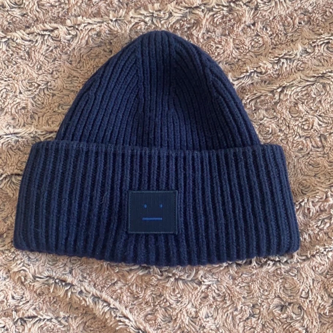 Acne mössa marinblå