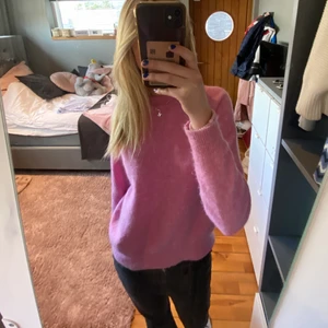 Rosa stickad tröja - FÖRST TILL KVARN! Super söt rosa stickad tröja från zara💕💕