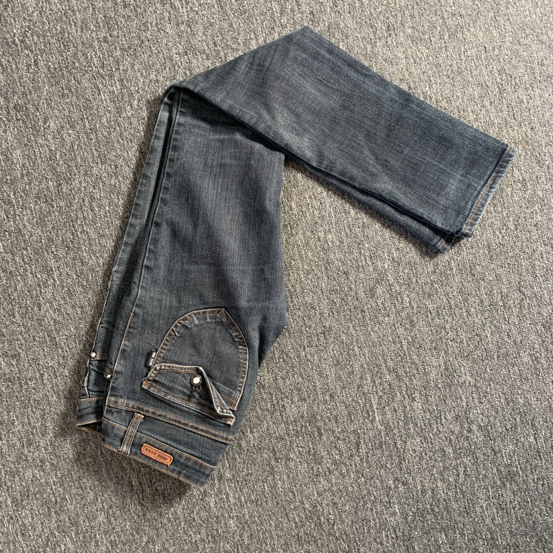 Lågmidjade jeans