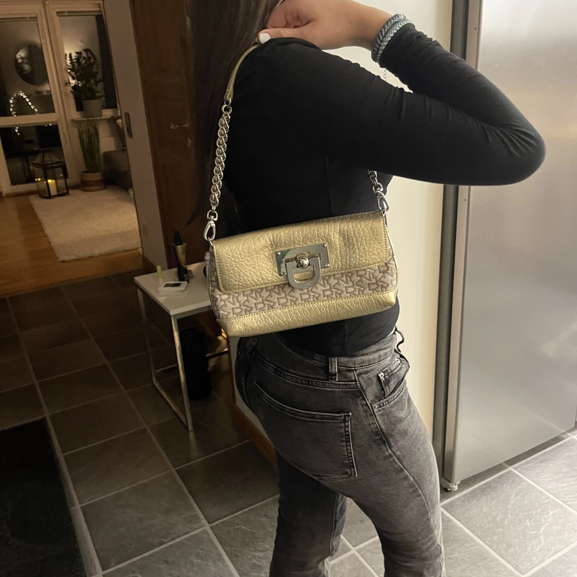 DKNY väska 90 tals inspirerad  - 91