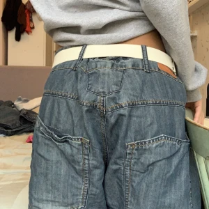 Jeans! - Söta baggy jeans!