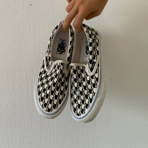 Limited edition Vans - limited edition Vans - storlek 39 - möts gärna annars står köparen för frakten