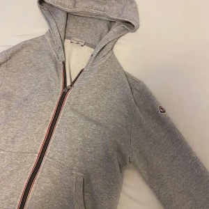 Moncler hoodie - Moncler hoodie storlek s