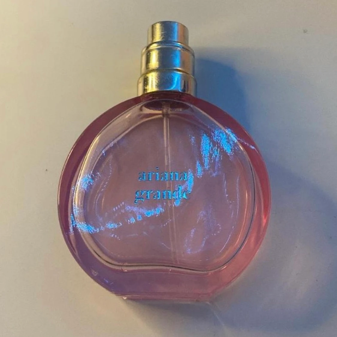 Thank u next {Ariana Grande} - 90