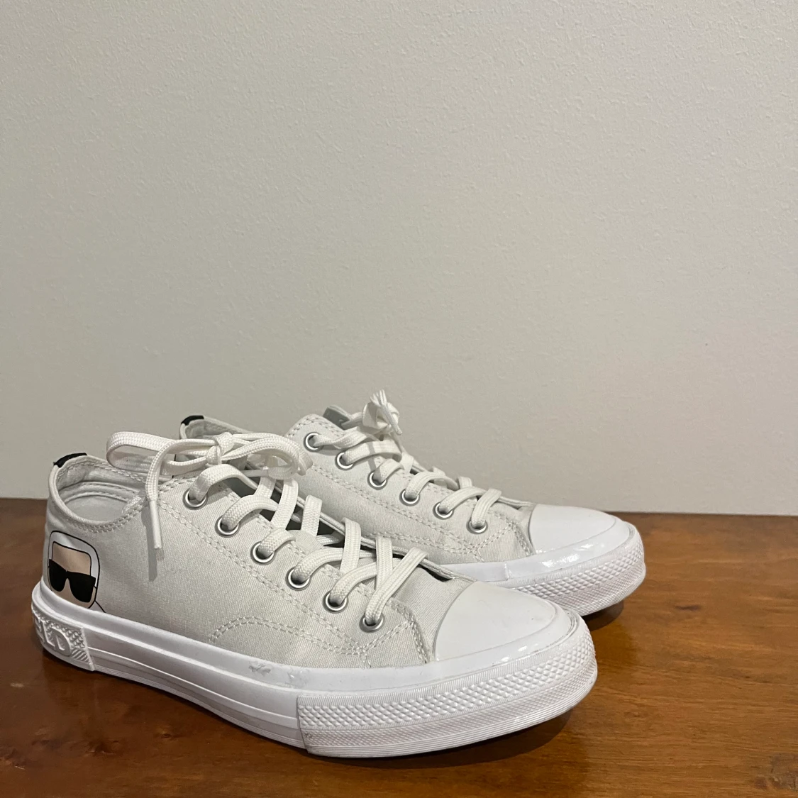 Karl Lagerfeld skor  - 91