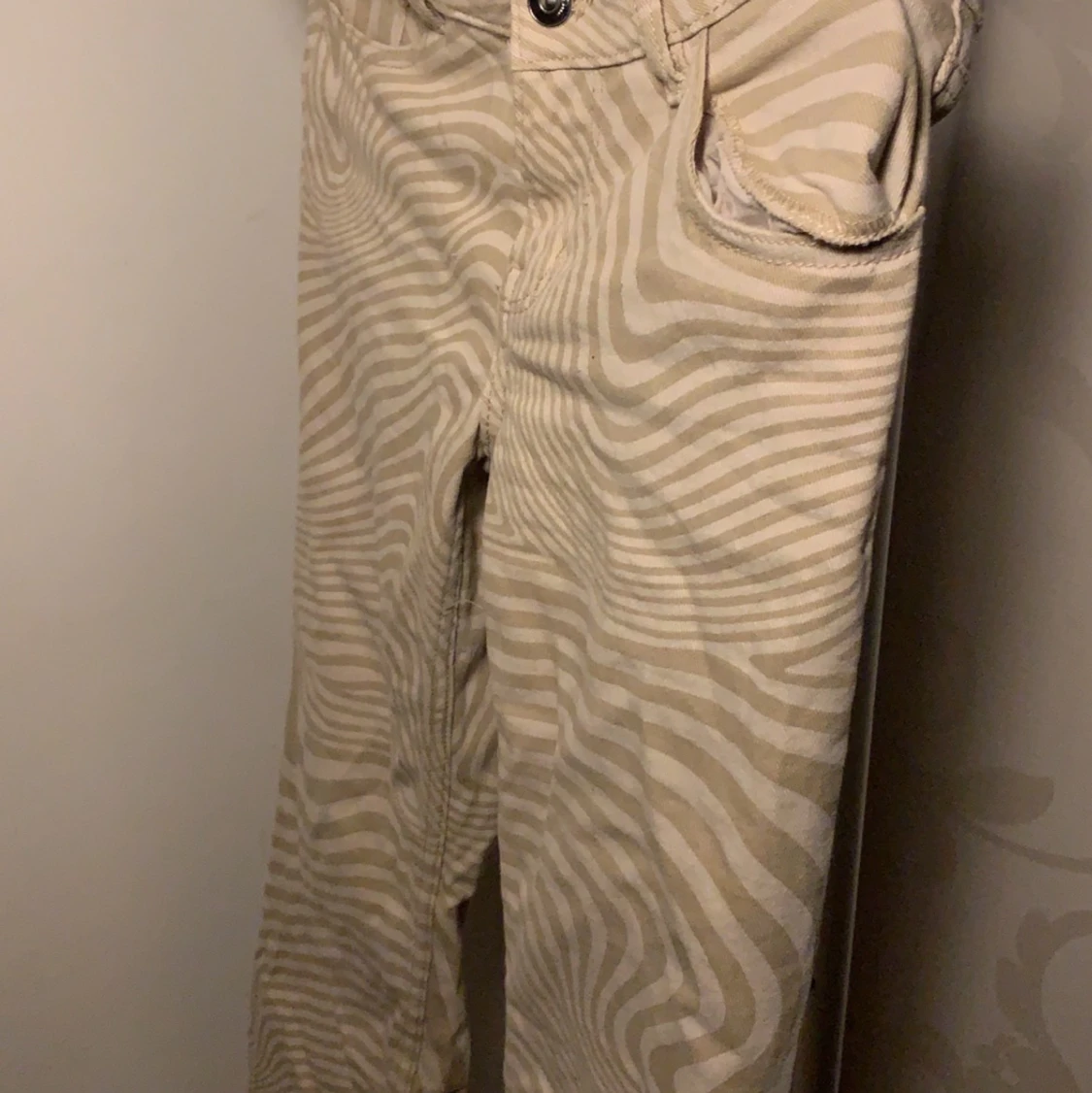 Low waisted jeans🍓✨ - 90