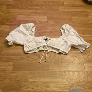 White crop top - Vit crop top