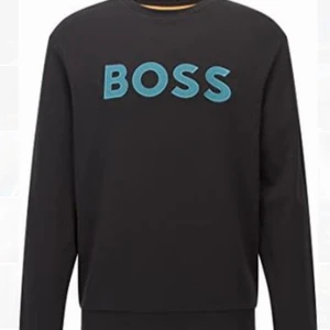 Hugo Boss tröja - Fint skick boss tröja, Stolek S, billig vid snabb affär