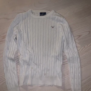 Kabelstickad gant - Bra skick Storlek xs Köptes för 1200kr