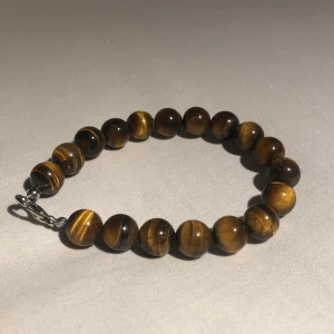 Halsband  - 💋Armband i bra skick och aldrig använt💋