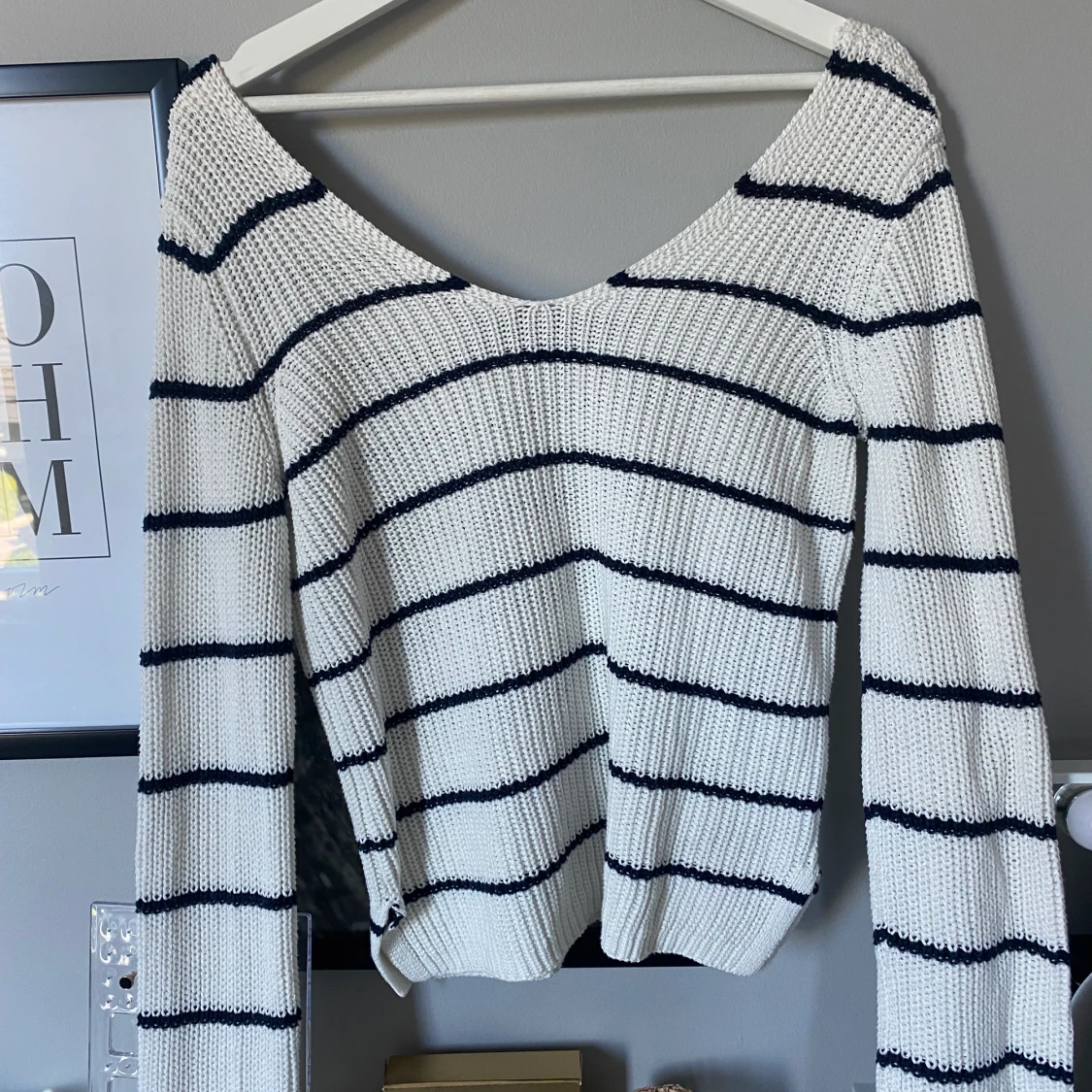 Randig stickad tröja