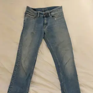 Blåa skinny Calvin Jeans skick 3/10 nypris 1000kr