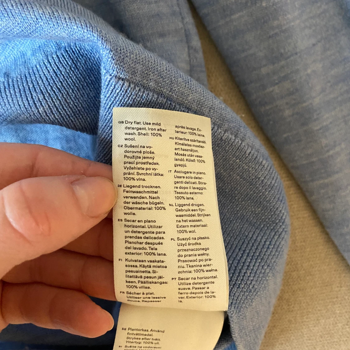 Ljusblå tröja Arket - 91