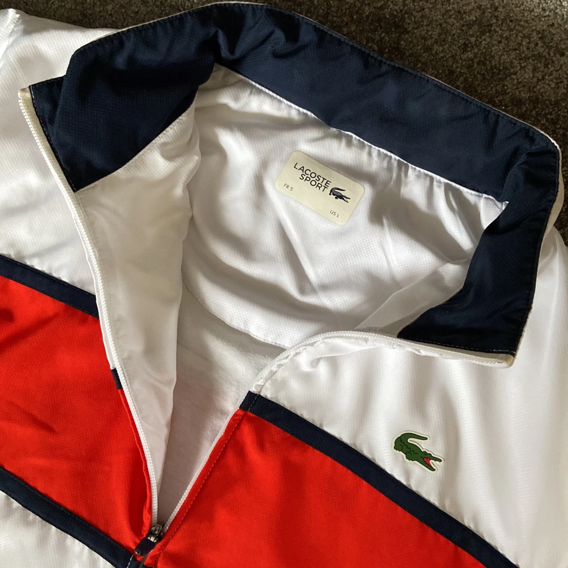 Lacoste tracktop size L - 91