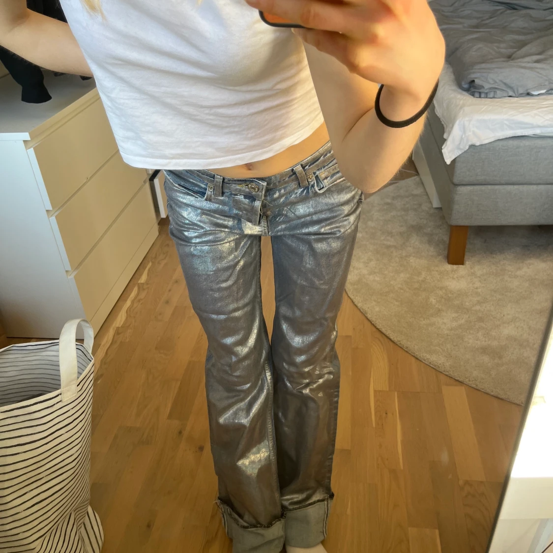 Silvriga byxor från Zara