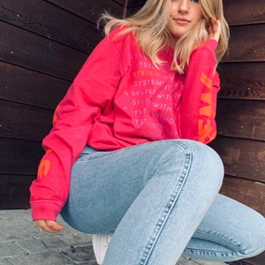 VIALENT Sweatshirt  - VIALENT Sweatshirt Strl M (köpt från Carlings). Super fin tröja, skön i material och knappt använd. 🌸💓🌸 