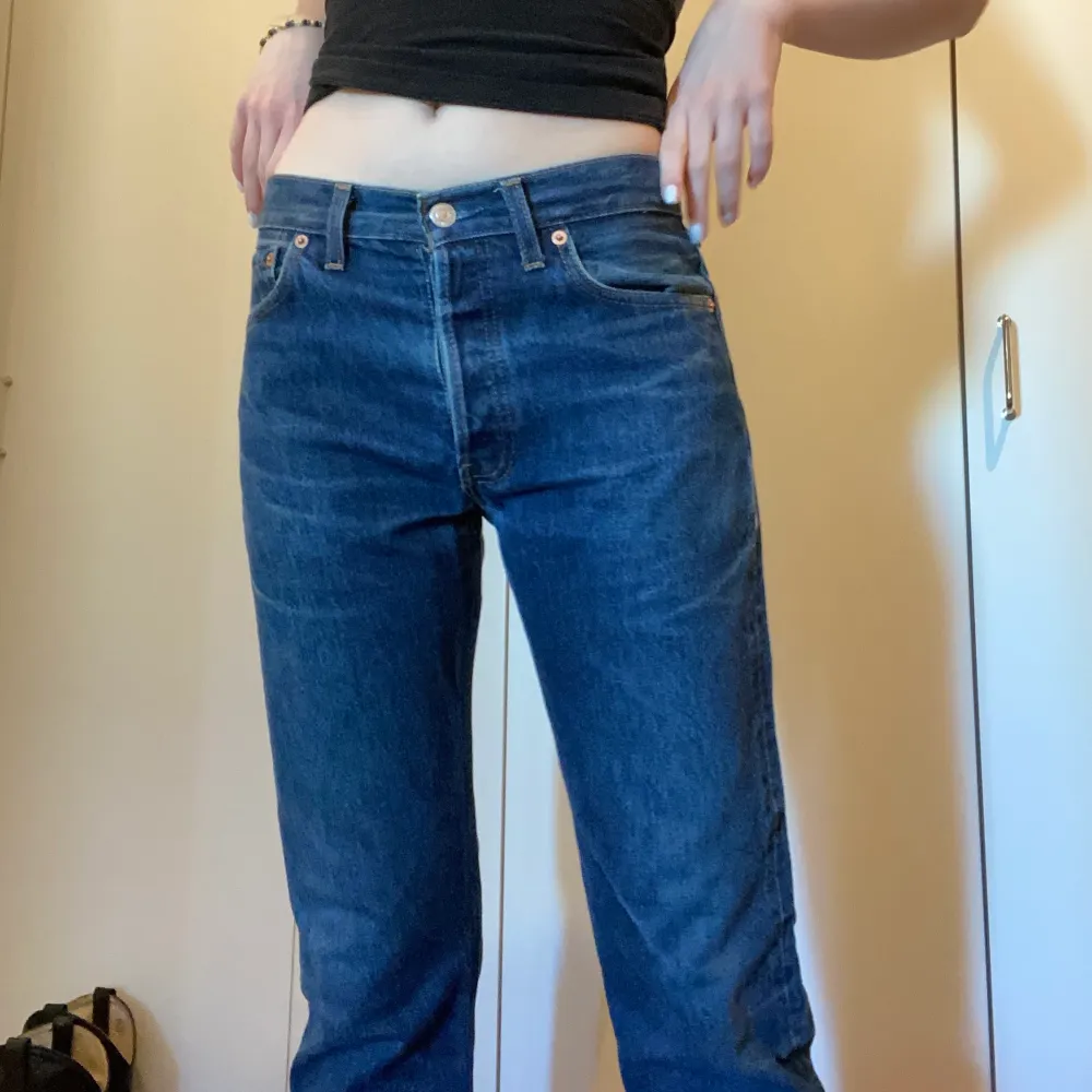 Levi’s 501. W30 L32. Raka. Vintage. Knappt använda i fin kvalite. 💕💕. Jeans & Byxor.