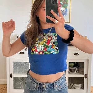 Topp - Jättegullig liten topp som tyvärr är för liten för mig 