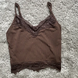 Spets - Brun spetstopp🤍 60kr + 15kr frakt