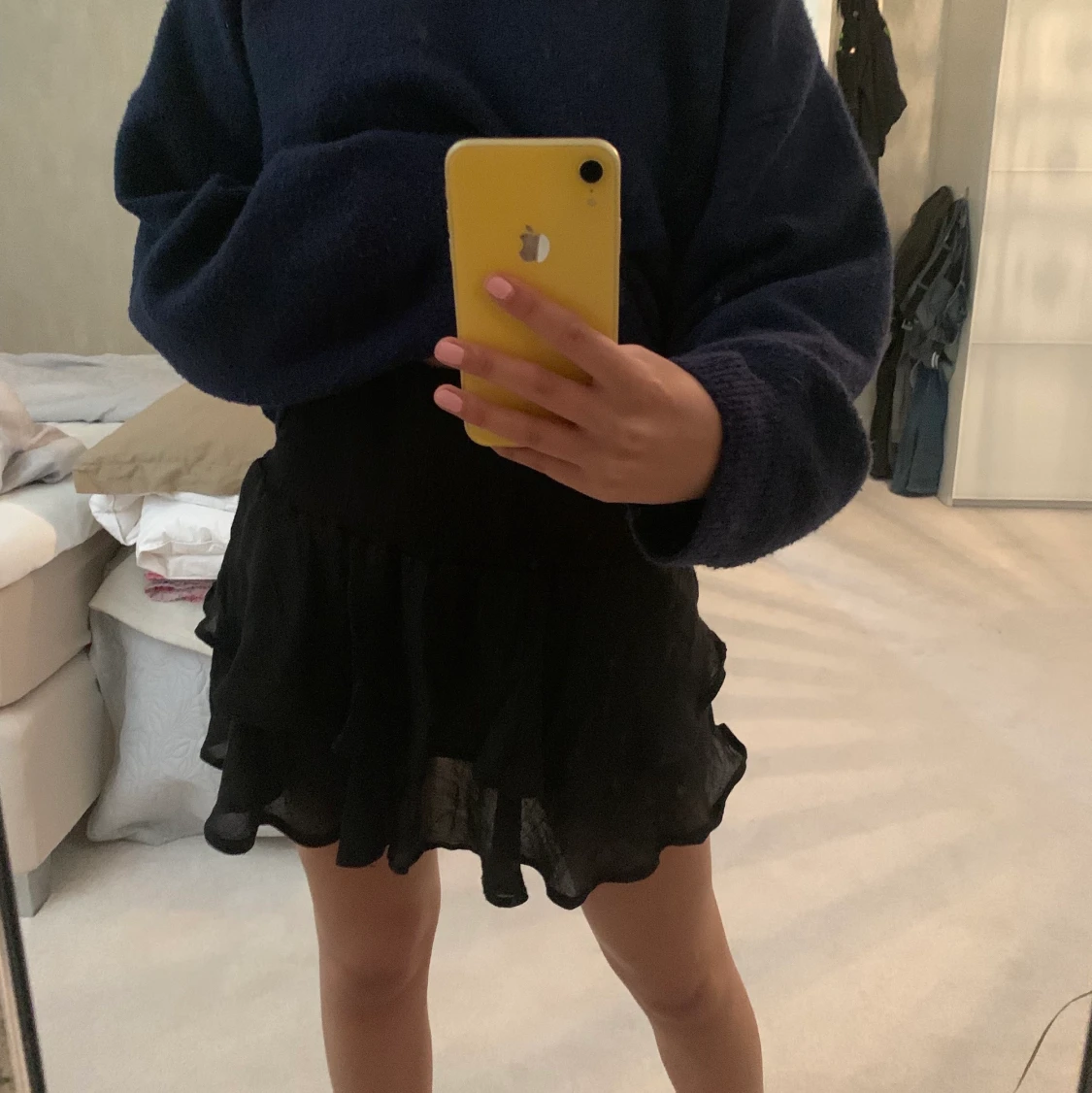 Svart volangkjol - 90