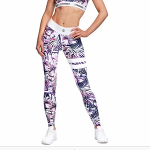 Stronger tights - Stronger tights. 