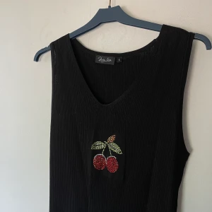 Väst med tryck - Väst/linne med jättegulligt tryck