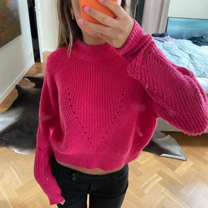 Stickad tröja  - Fin stickad tröja🌸💖