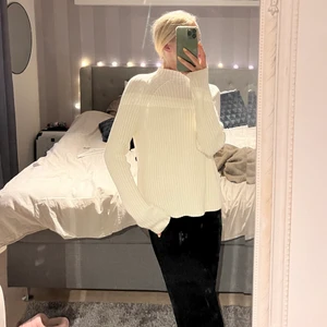 Vit stickad  - Vit stickad tröja från h&m