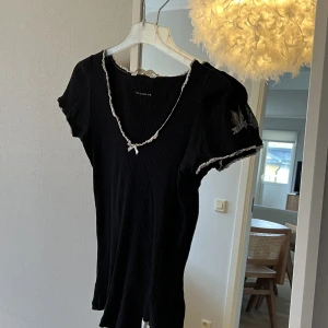 Odd Molly topp - Odd Molly topp i strl 1 som motsvarar storlek S💗Oanvänd & i bra skick! 