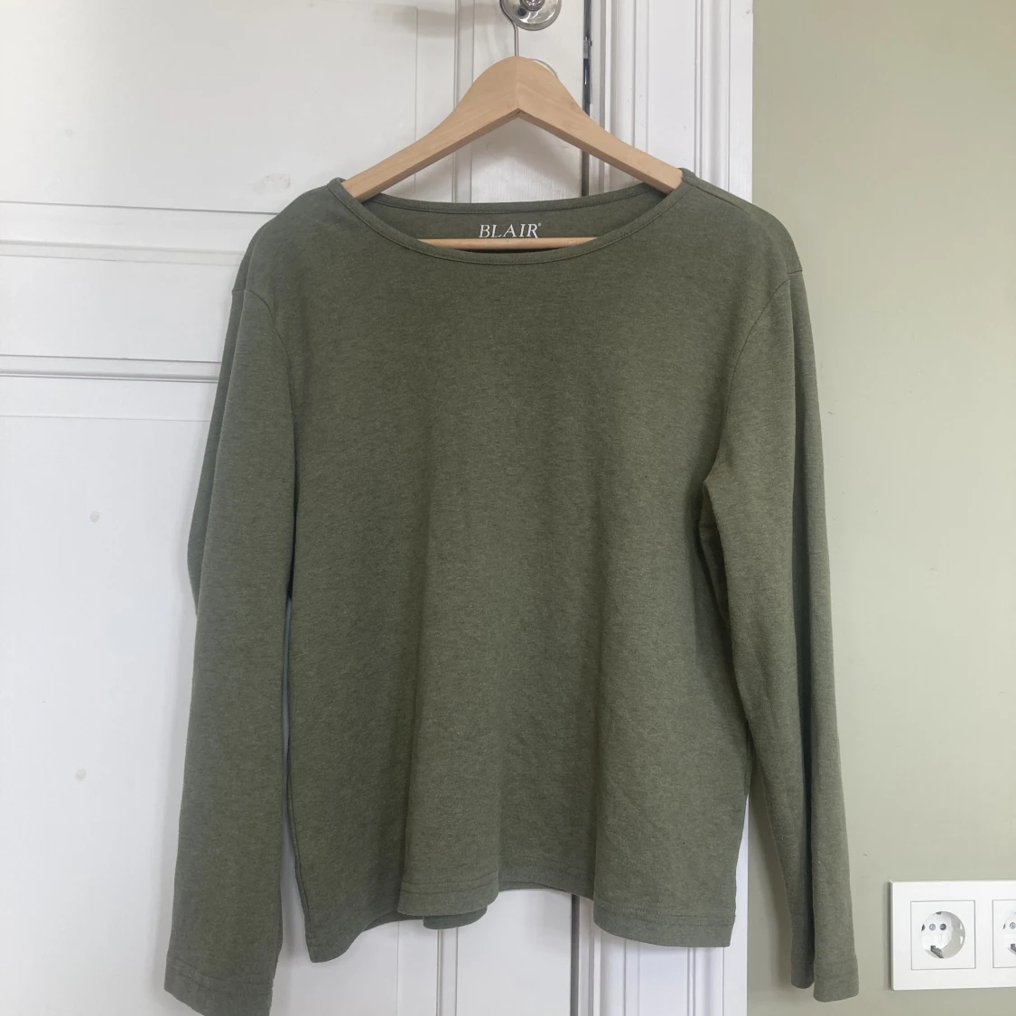 Grön långärmad tröja