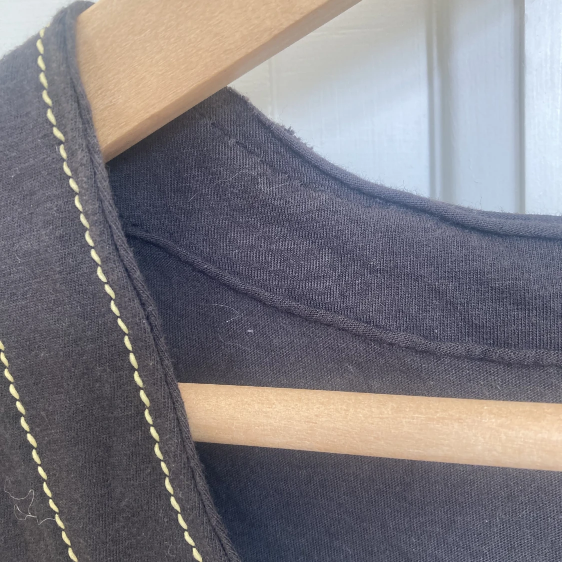 Tajt kortärmad tröja - 90