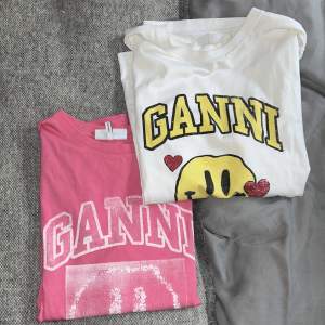 Säljer mina två ganni tshirts då de inte kommer till andvändning längre! Båda är i storlek M! ❤️350/st båda-600🥰