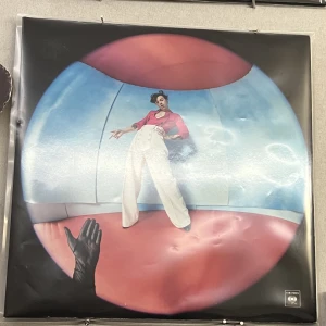  Fine line  -  Find line vinyl kartongen är lite skadad man får inte med affischen men själva vinylen mår bra