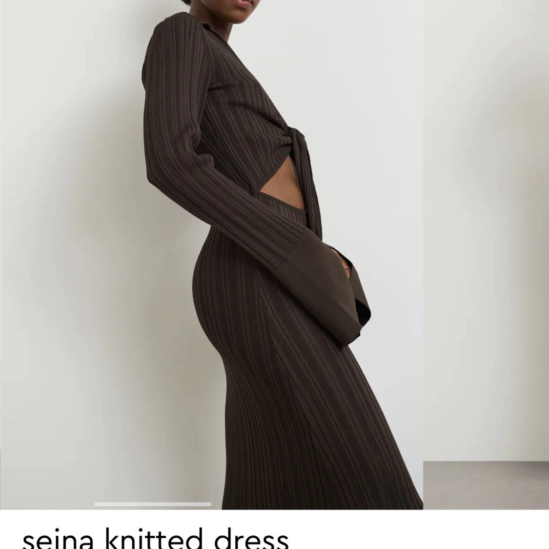 Slutsåld klänning från Gina tricot - 90