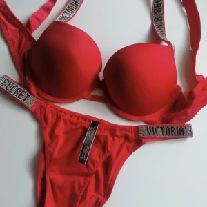 Hej Selja dom ❤️ - Hej ni får komma privat om ni vill ha mer bilder o vi kan prata om pris ❤️dom har pris kap på o Det är bra skick👍 