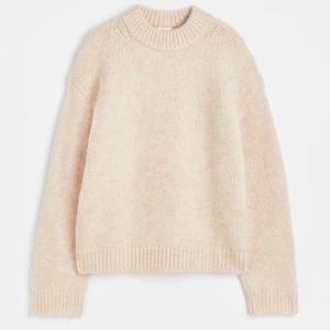 Stickat tröja h&m - Superfin stickad tröja från h&m som endast är använd 1 gång!! 💘Ljusrosa/beige