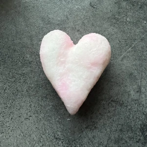 Egengjorda tvålar  - Fin inreding på toaletten