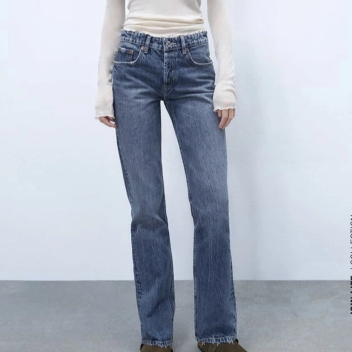 Zara mid rise jeans 