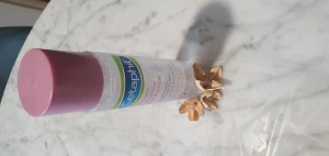 Cetaphil - Mjukgöra, släta ut och klara upp huden lämplig för torr och känslig hy