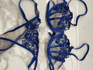 Bh-trosor-set  - Helt nytt (såklart) set med bh och trosor.   Storlek S.   Hämtas i Lund eller skickas om köparen står för frakten 😊