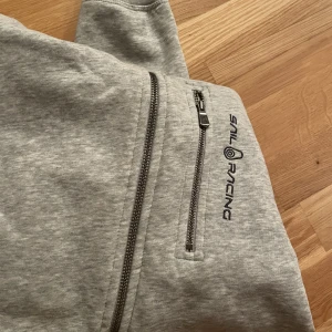 Kofta - En kofta från sail racing i bra skick!