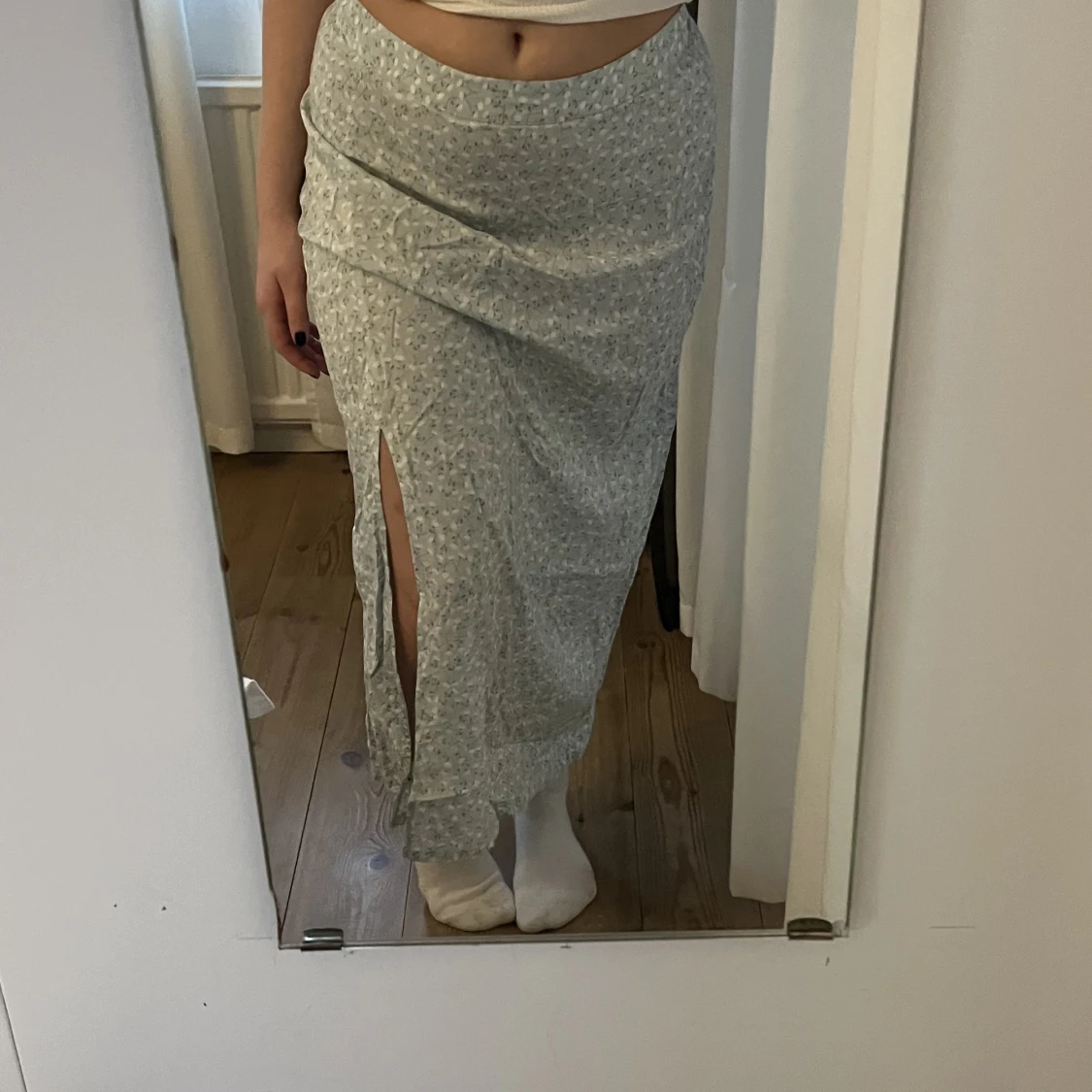 Blommig långkjol - 90