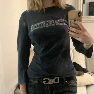 Tröja! - Jättesöt tröja men som är lite stor på mig 